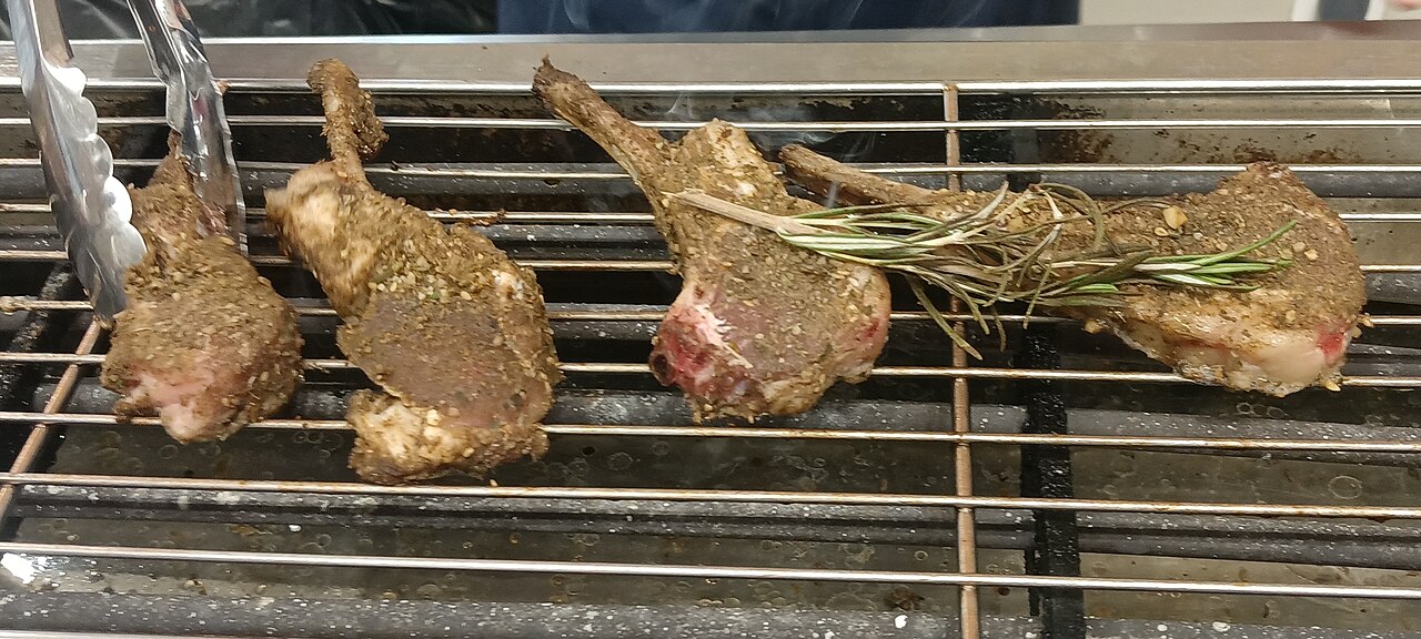 Grilled lamb chops